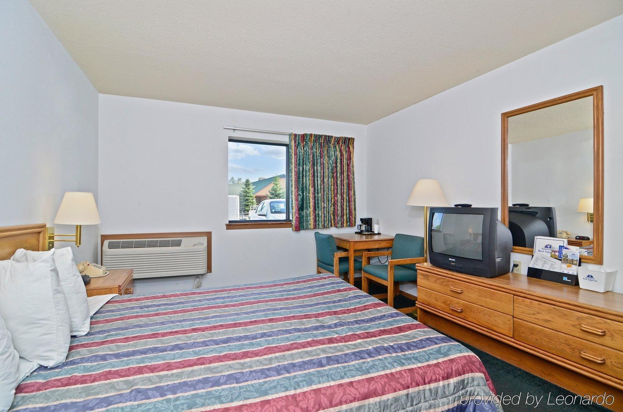 Amerivu Inn Park Falls Chambre photo